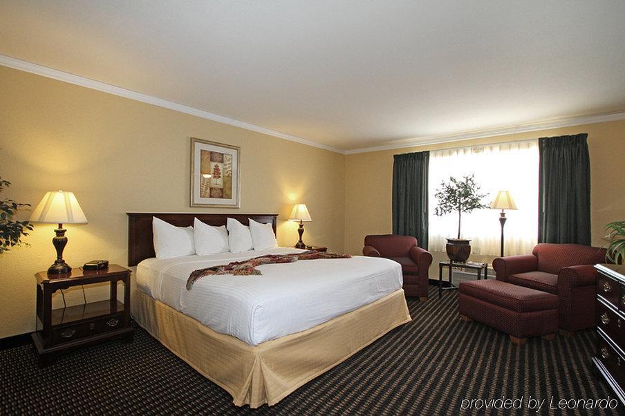 Travelodge By Wyndham Stratton Ruang foto